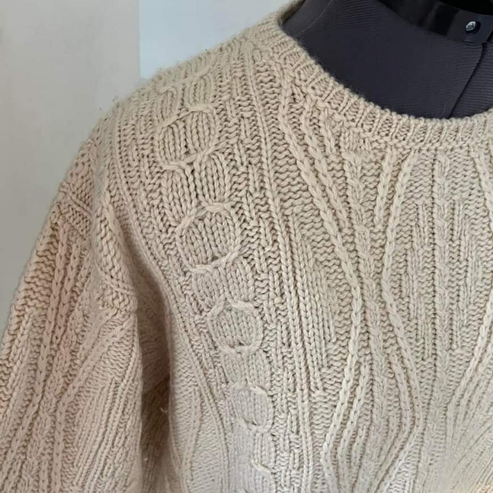 Bonner of Ireland- Wool Knit Pullover Sweater - natural color- size medium